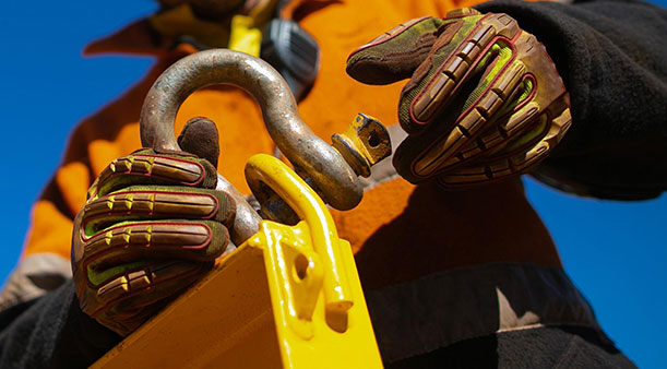 چه دستکش کاری می پوشید؟